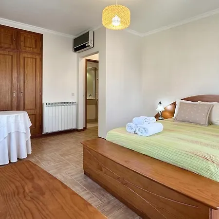 Villa Vivenda Catavento V5 Piscina E 100mt Da Gale