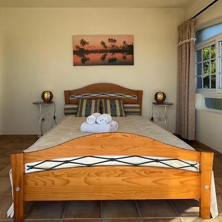Vivenda Catavento V5 Piscina E 100mt Da Gale Albufeira